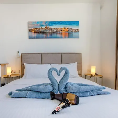 Luxury Penthouse With Sun Terrace, Private Pool And Sea Views Lfer1-1 * 세인트폴스베이