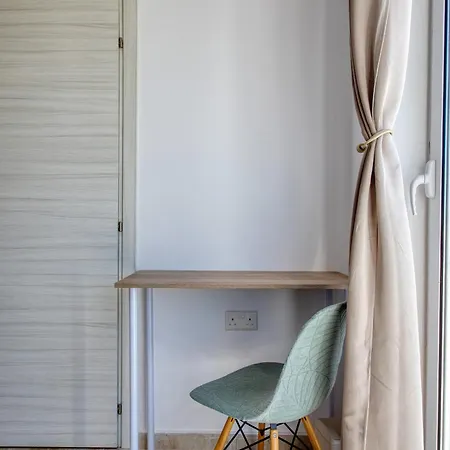 Luxury Penthouse With Sun Terrace, Private Pool And Sea Views Lfer1-1 세인트폴스베이