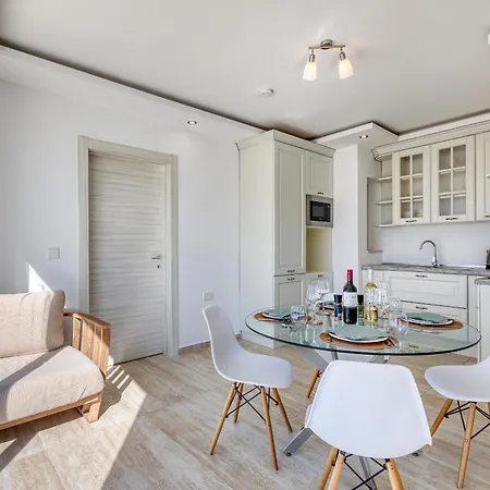 Luxury Penthouse With Sun Terrace, Private Pool And Sea Views Lfer1-1 아파트 세인트폴스베이